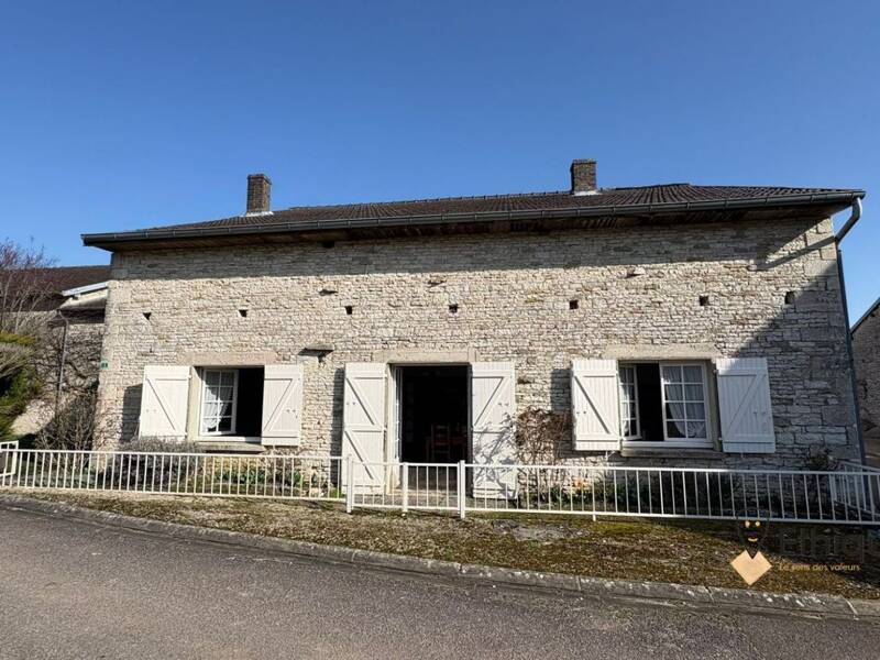 Maison à vendre, 74m², LIGNOL LE CHATEAU
