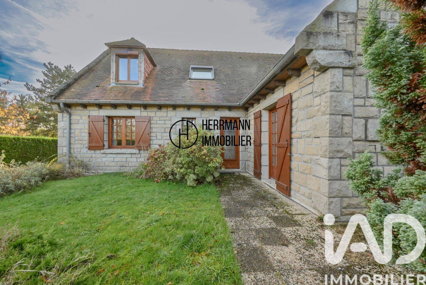 Maison à vendre, 215m², HOUDAN