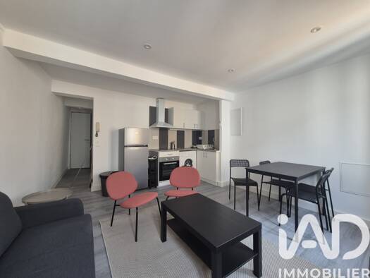 Duplex à louer 550 € 3 pièces 2 chambres 41 m² Étage 3/3 Centre Ville Perpignan 66000