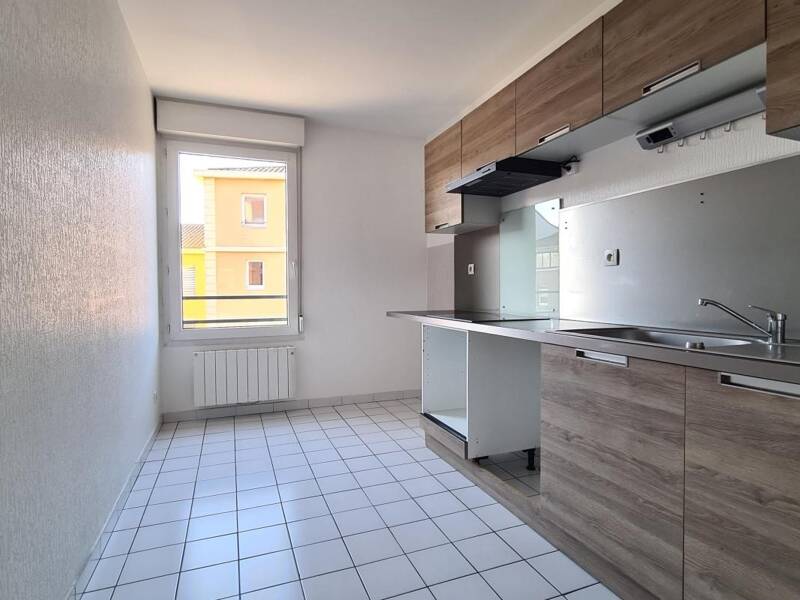 Maison à louer, 53m², MACON