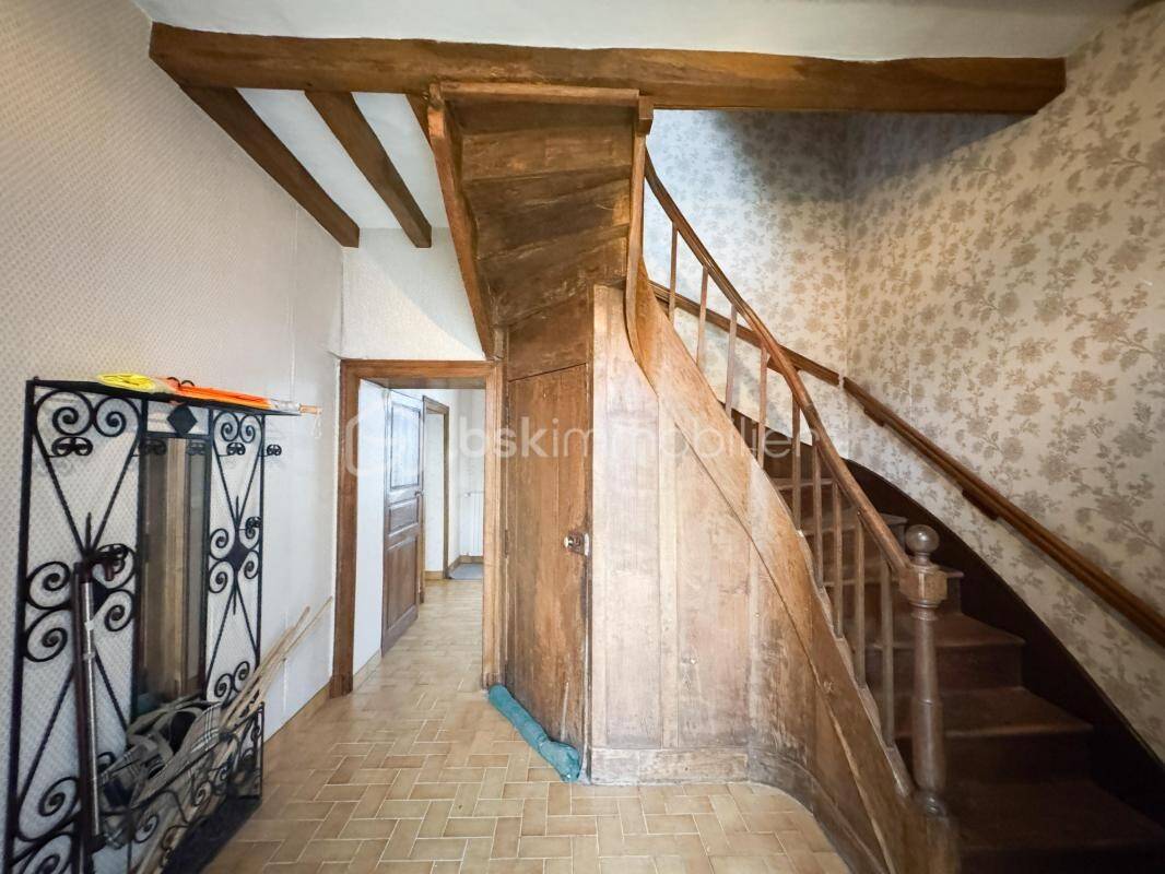 Maison à vendre, 191m², SAINT PIERRE LA COUR