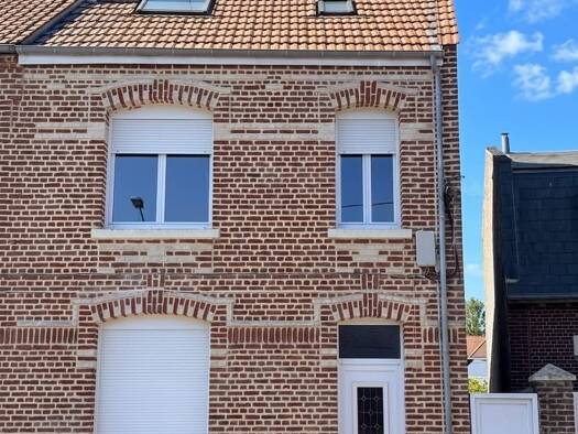 Maison à vendre 183 000 € 6 pièces 4 chambres 130 m² Jardins des Grottes Cambrai 59400