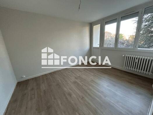 Appartement à louer 795 € 4 pièces 3 chambres 85 m² 1er étage Beaulieu – Montchovet-Marandinière Saint-Étienne 42100