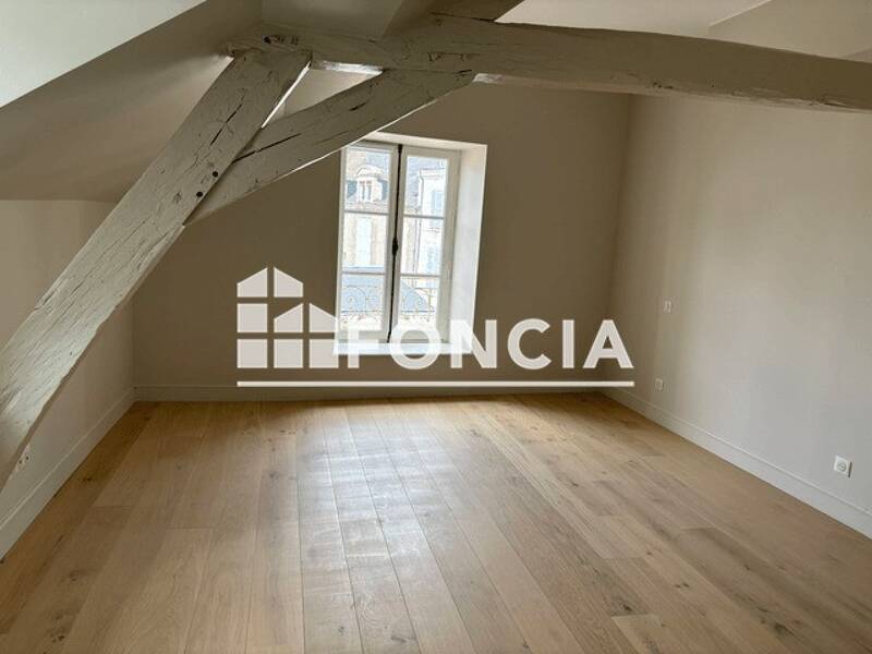 Maison à louer, 82m², ORLEANS