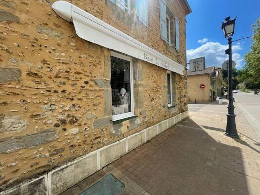 Local commercial à vendre 120 000 € Eugénie-les-Bains 40320