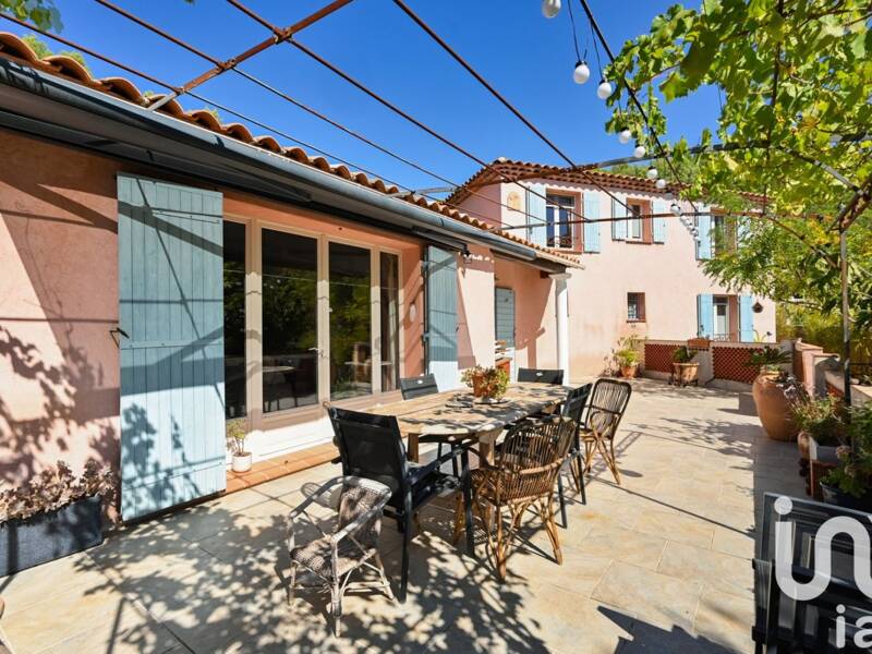 Maison à vendre, 180m², CUGES LES PINS