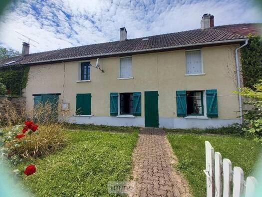 Maison à vendre 95 920 € 3 pièces 2 chambres 83 m² 803 m² de terrain Courmont 02130