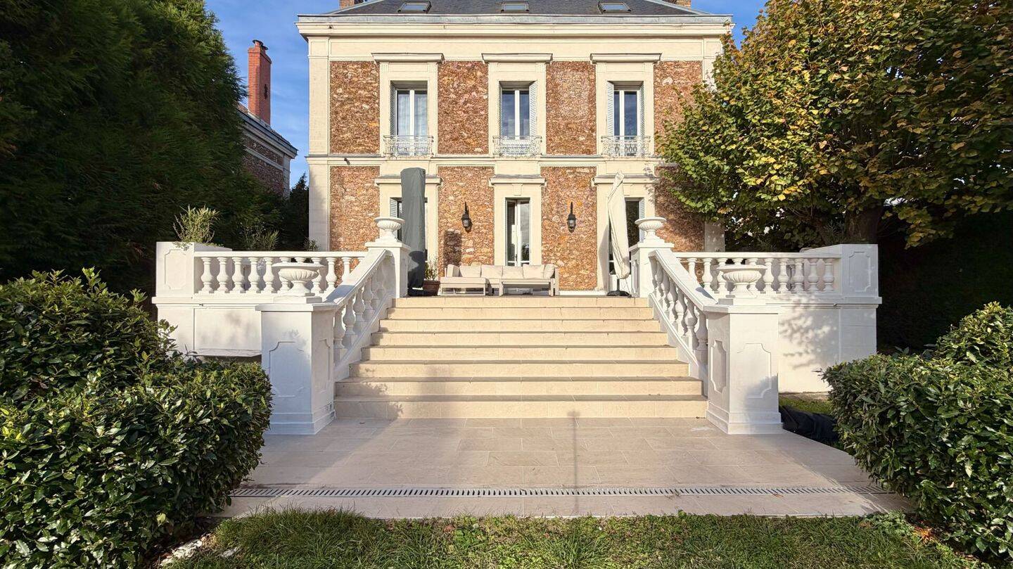 Maison à vendre, 209m², CORBEIL ESSONNES