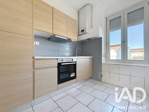 Appartement à vendre 99 000 € 2 pièces 1 chambre 49 m² Étage 1/2 Serémange-Erzange 57290
