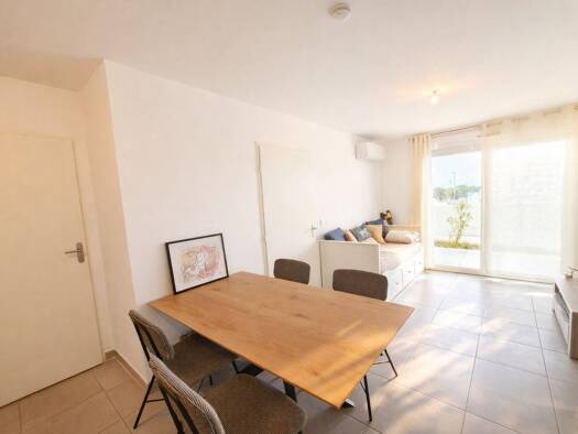 Triplex à vendre - Première occupation 163 000 € 2 pièces 1 chambre 41 m² 3ème étage Monteux 84170