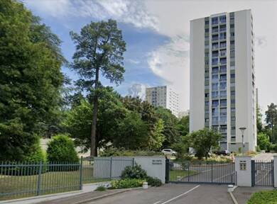Appartement à vendre 269 000 € 3 pièces 2 chambres 74 m² Dernier étage, Étage 15/15 Champvert-Point du Jour-Saint Irénée Lyon 5ème 69005