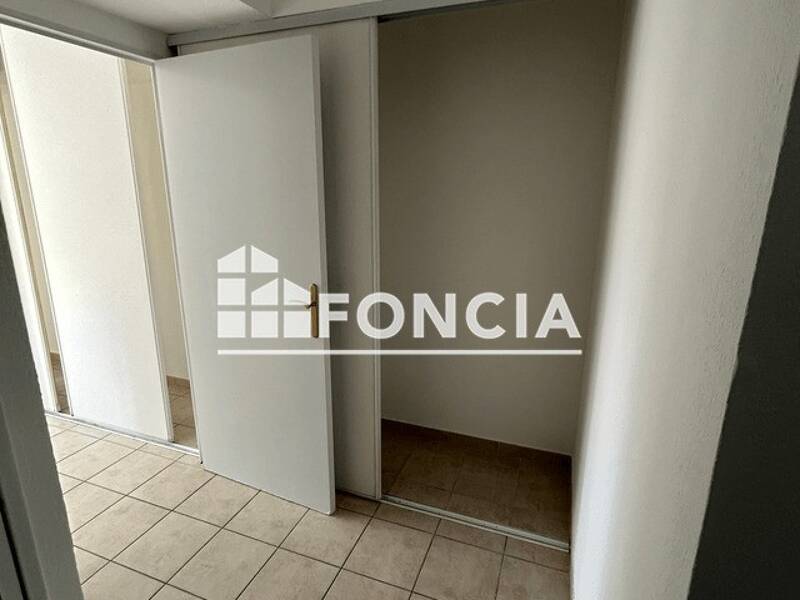 Maison à louer, 66m², MARSEILLE 3E