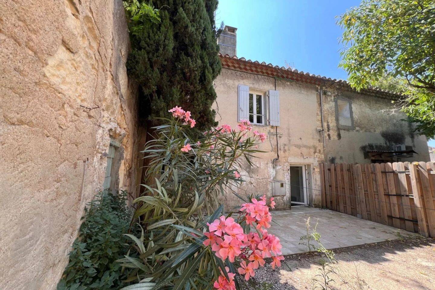 Maison à vendre, 100m², FONTVIEILLE