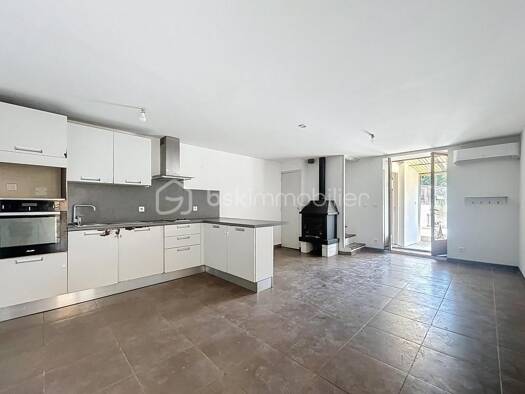 Immeuble à vendre 95 000 € 80 m² Hérépian 34600