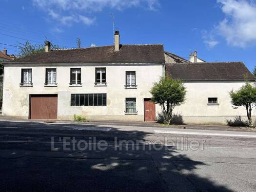 Maison à vendre 85 500 € 3 pièces 1 chambre 80,6 m² 153 m² de terrain Mortagne-au-Perche 61400