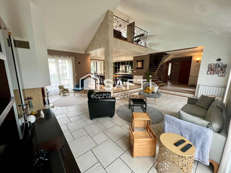 Maison à vendre, 185m², NEUILLY PLAISANCE