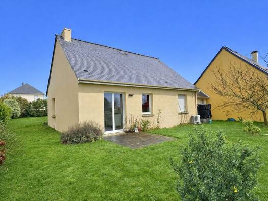 Maison de plain-pied à vendre - Première occupation 266 000 € 3 pièces 2 chambres 75 m² 526 m² de terrain Amfreville 14860