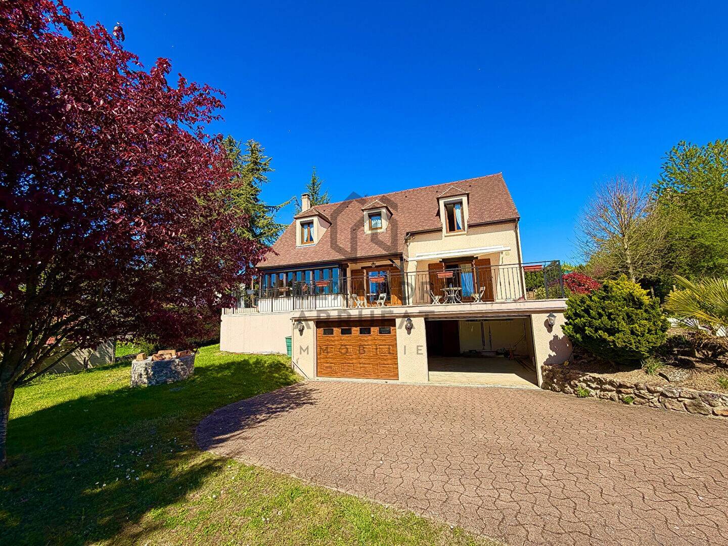 Maison à vendre, 145m², VARENNES JARCY