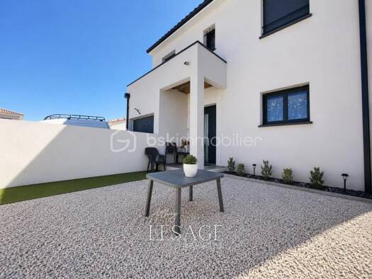 Maison à vendre 288 000 € 4 pièces 3 chambres 90 m² 330 m² de terrain La Calmette 30190