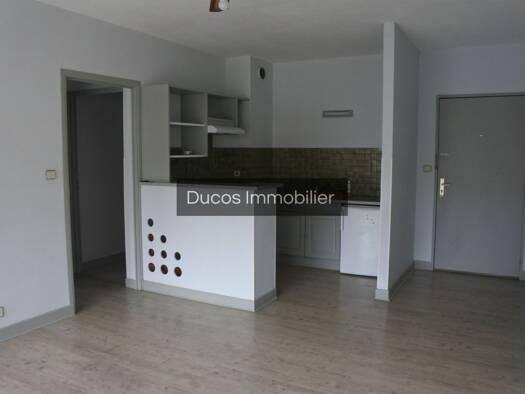 Appartement à louer 499 € 2 pièces 1 chambre 51,7 m² Étage 2/3 Marmande 47200
