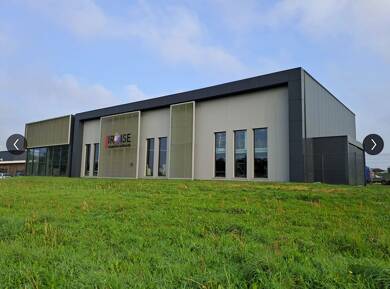 Local d'activités à louer 7 000 € 717 m² d'espace de stockage Milizac Guipronvel 29290