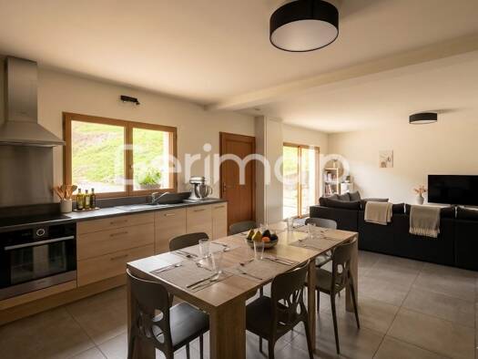 Duplex à louer 1 673 € 4 pièces 3 chambres 121 m² RDC/1 Nord Saint-Jorioz 74410