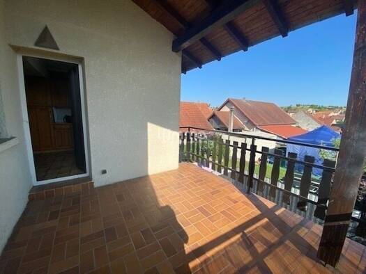 Duplex à vendre 120 000 € 5 pièces 3 chambres 94 m² Étage 1/1 Wiesviller 57200