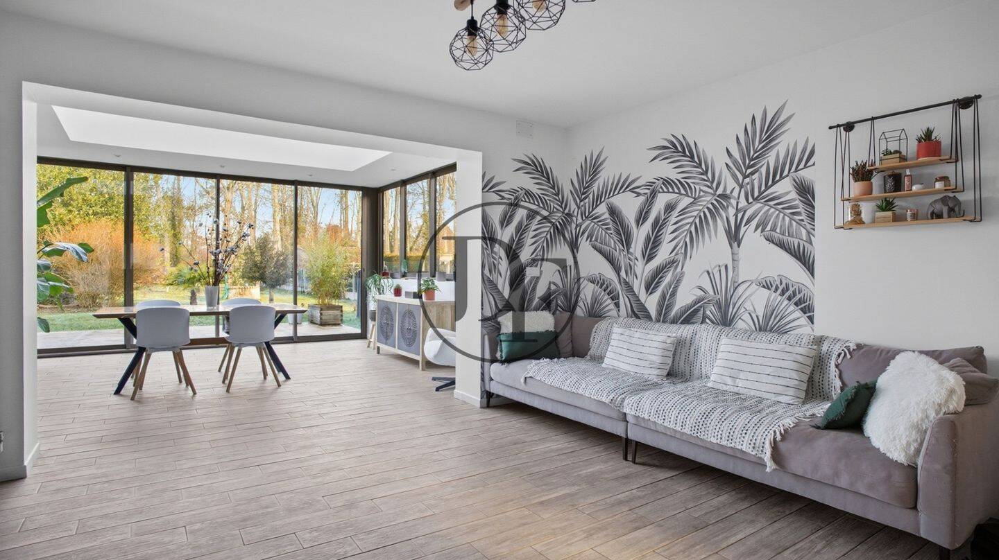 Maison à vendre, 143m², MONTCOURT FROMONVILLE
