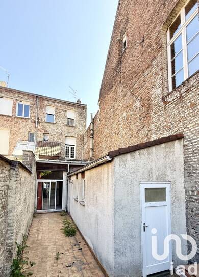 Maison de ville à vendre 117 000 € 6 pièces 4 chambres 145 m² 217 m² de terrain Casernes-Caux-Corbineau Douai 59500