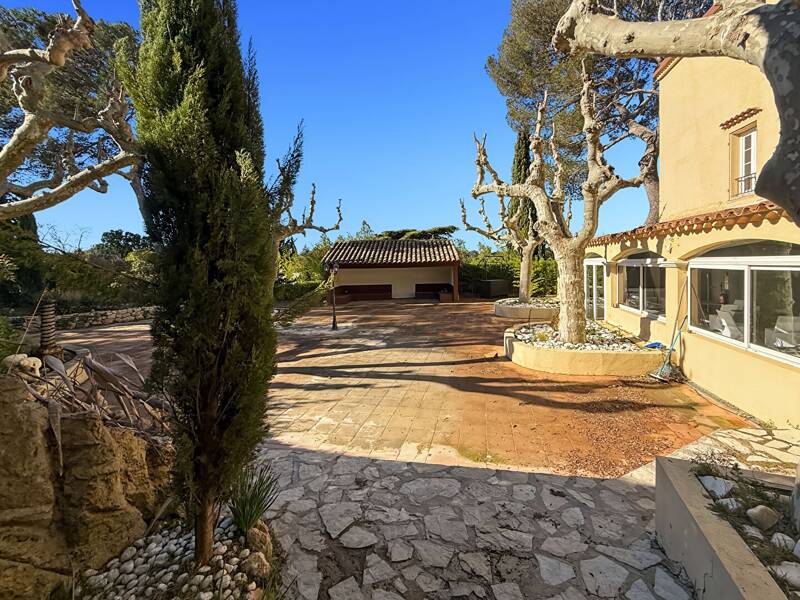 Maison à vendre, 805m², CABRIES