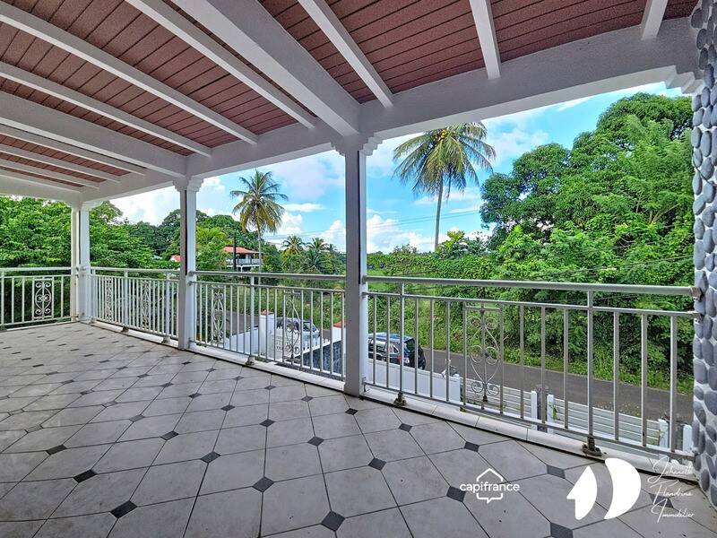 Maison à louer, 94m², SAINTE ROSE