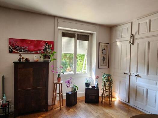 Appartement à vendre 240 000 € 6 pièces 4 chambres 107 m² RDC/4 Butte - Grette Besançon 25000