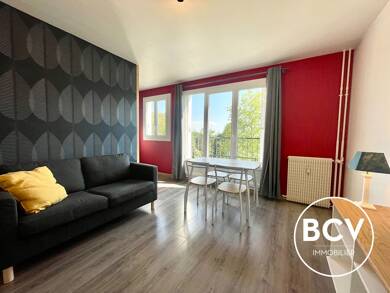 Appartement à louer 500 € 1 pièce 26 m² Étage 2/4 Chartres 28000
