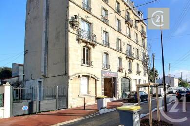 Appartement à vendre 169 000 € 2 pièces 1 chambre 51 m² 4ème étage Livry Gargan 93190