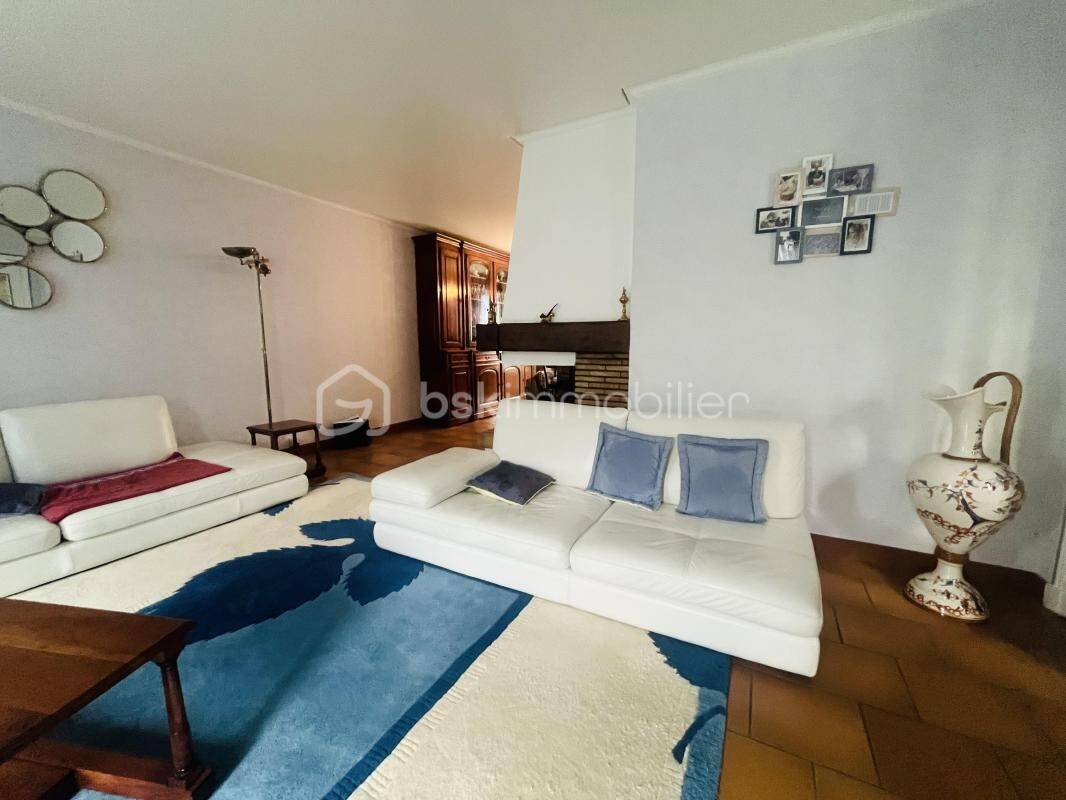 Maison à vendre, 186m², ROISSY EN BRIE