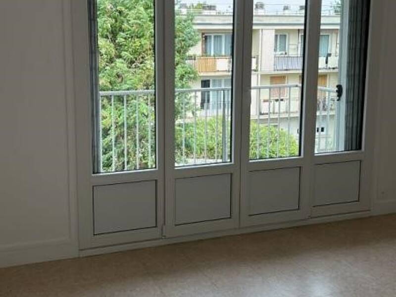 Maison à louer, 29m², SAINT MAUR DES FOSSES