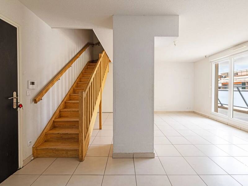 Maison à louer, 70m², MARSEILLE 10E