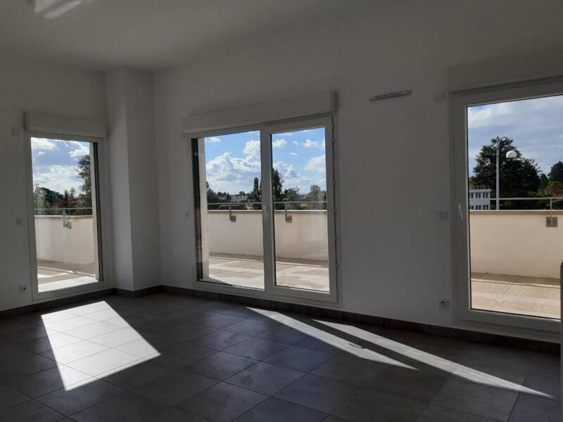 Maison à louer, 106m², CHAMPAGNE AU MONT D'OR