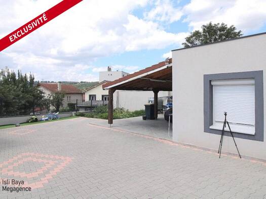 Maison à vendre 249 000 € 6 pièces 4 chambres 137 m² 445 m² de terrain Centre La Ricamarie 42150