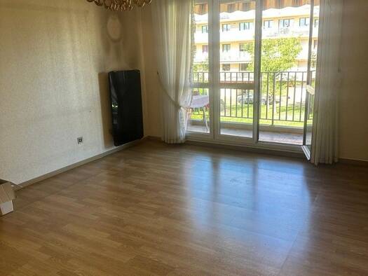 Appartement à vendre 155 000 € 3 pièces 2 chambres 65 m² Étage 2/5 Nord Est Lingolsheim 67380