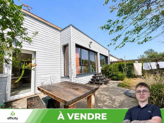 Maison de ville à vendre 289 000 € 8 pièces 6 chambres 172 m² 441 m² de terrain Poitiers Ouest-Le Porteau-Les Rocs-Montmidi Poitiers 86000