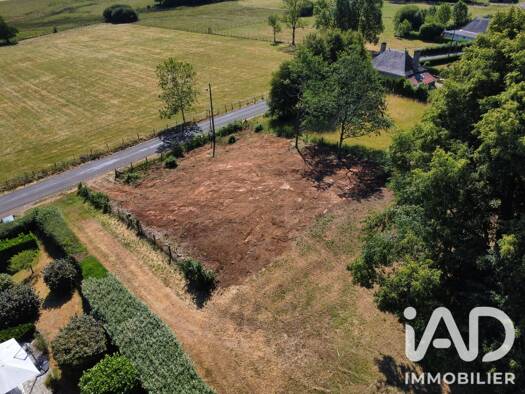Terrain constructible à vendre 8 720 € 960 m² de terrain Chaussenac 15700