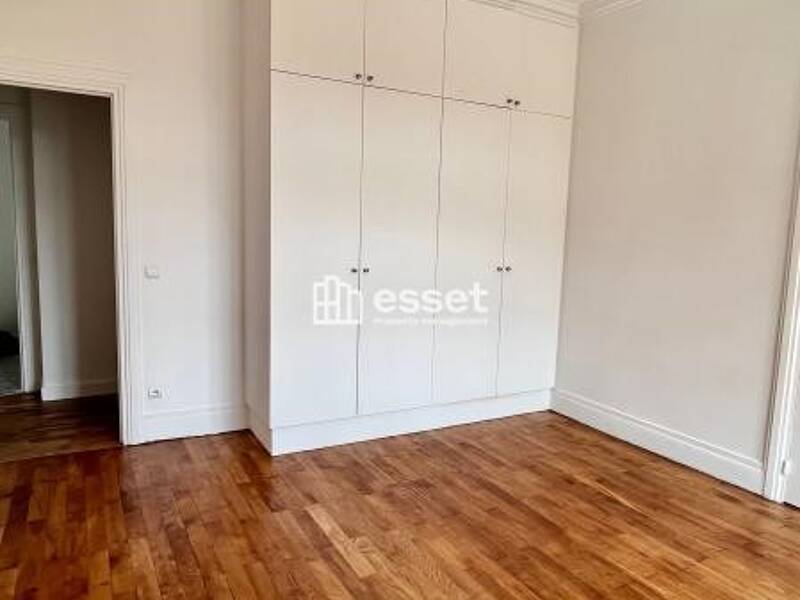 Maison à louer, 117m², NEUILLY SUR SEINE