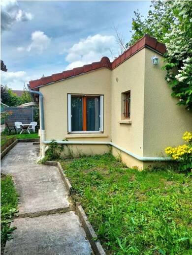 Appartement à louer 851 € 1 pièce 22 m² RDC Les Lutins Saint-Leu-la-Forêt 95320