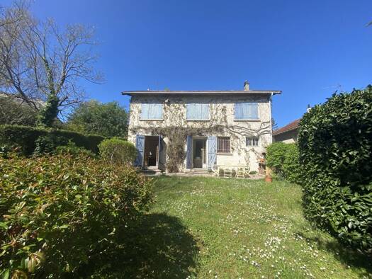Maison à vendre 435 000 € 7 pièces 4 chambres 211 m² 765 m² de terrain Gagny 93220