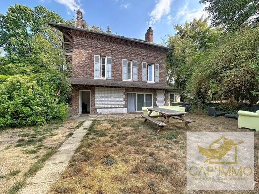Maison à vendre 199 000 € 5 pièces 4 chambres 129 m² 443 m² de terrain Gisors 27140