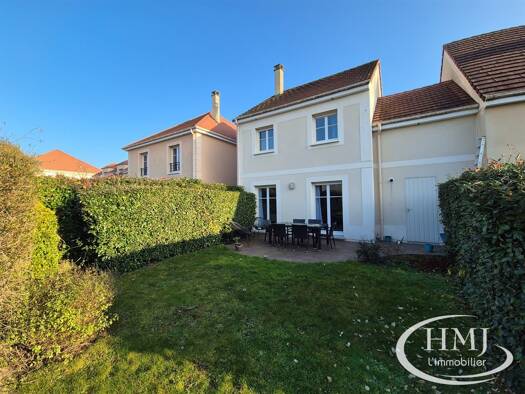 Maison à vendre 379 000 € 6 pièces 4 chambres 105 m² 242 m² de terrain Lisses 91090