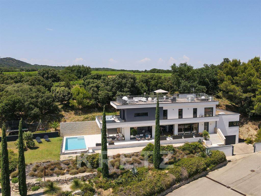 Maison à vendre, 250m², SAINT LAURENT DES ARBRES