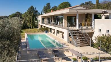 Maison à vendre 1 456 000 € 7 pièces 5 chambres 256 m² 2 117 m² de terrain Ouest Rochefort du Gard 30650