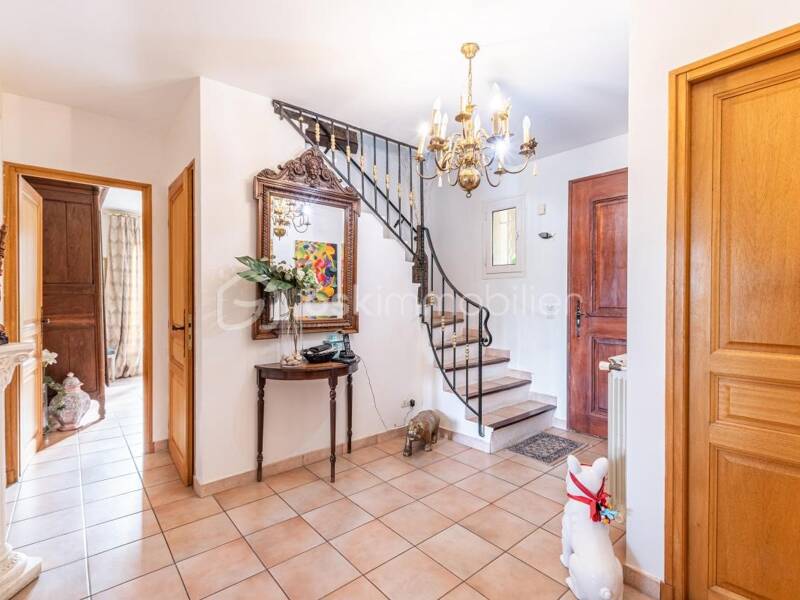 Maison à vendre, 126m², LE REVEST LES EAUX